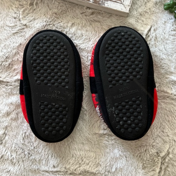 Toddler Boy Spider-Man Slippers - Size 7/8 - Picture 3 of 3